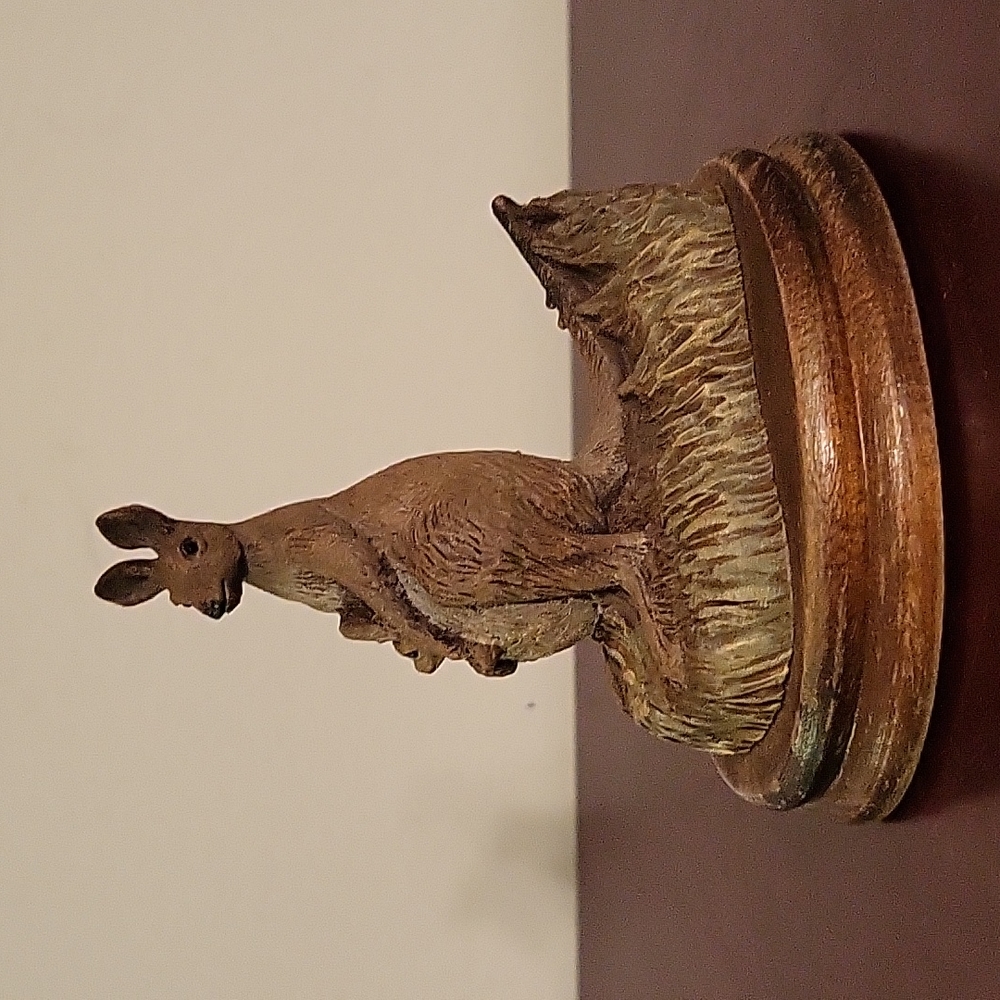 Royal Doulton International 1980 The Bronze Menagerie 'Kangaroos'